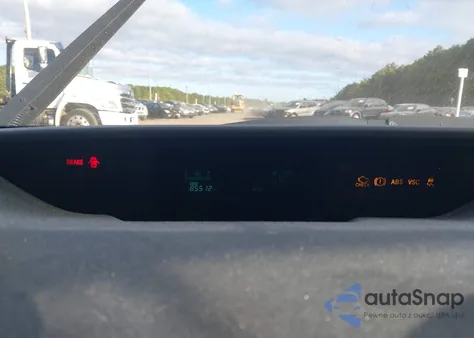 2005 Toyota Prius z USA, uszkodzony, nr VIN JTDKB20U053003794